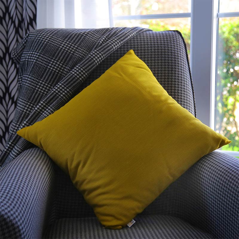 Bono Megapap cotton sofa pillow with zipper in yellow color 50x50xcm.
